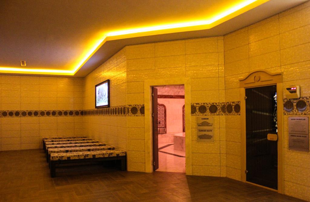 Budan Thermal Spa Hotel & Convention Center Αφιόν Εξωτερικό φωτογραφία